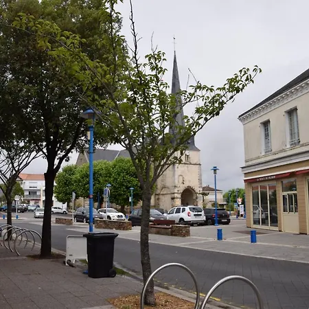Neuf T2 Avec Balcon En Centre A 800 M De La * Notre-Dame-de-Monts
